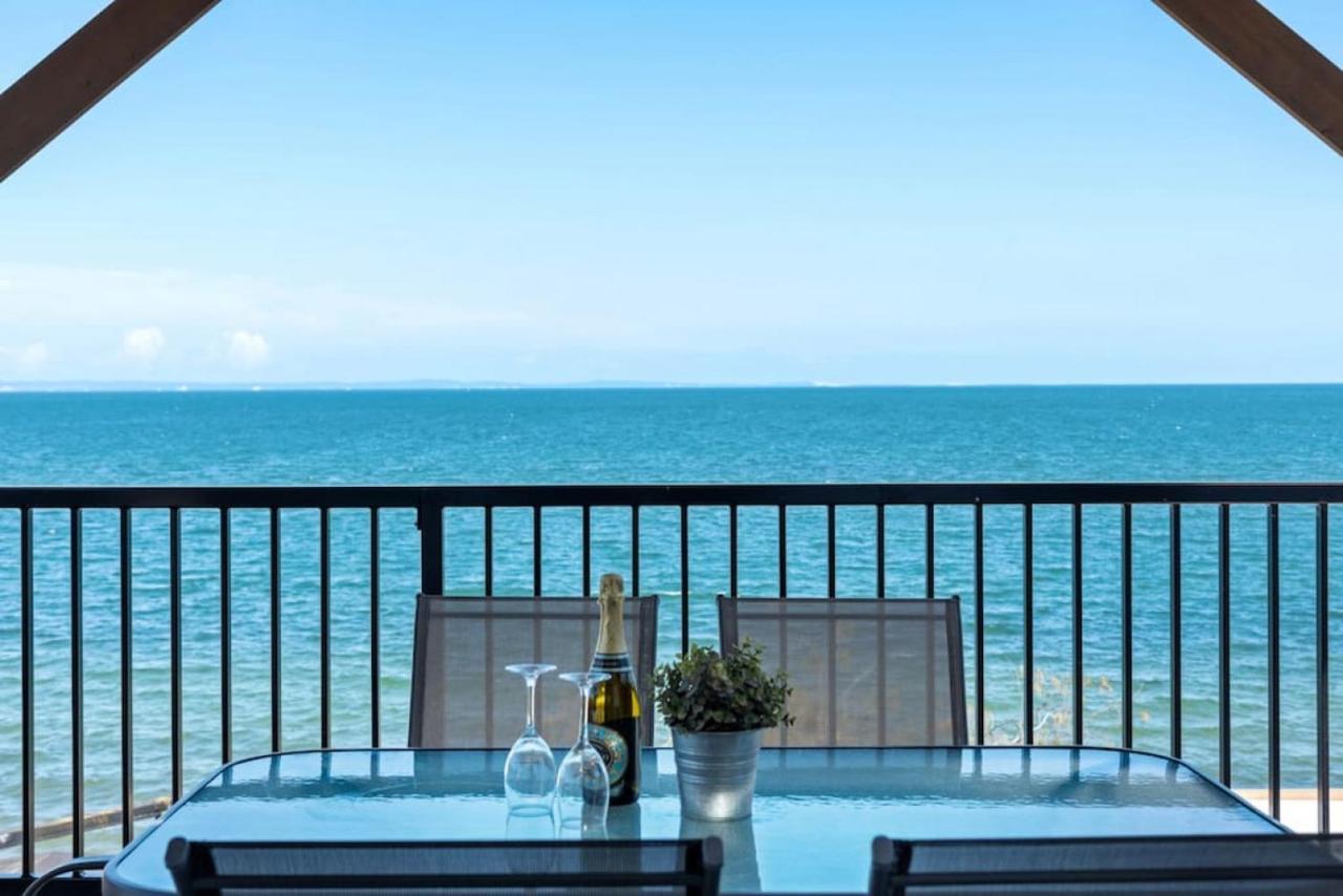 Bay Vista Two Bedroom Waterfront *